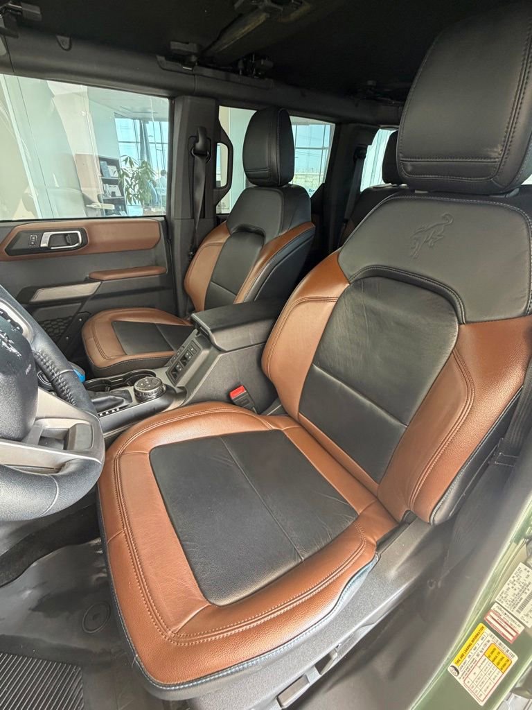 Used 2022 Ford Bronco Outer Banks AWD/4WD image 13