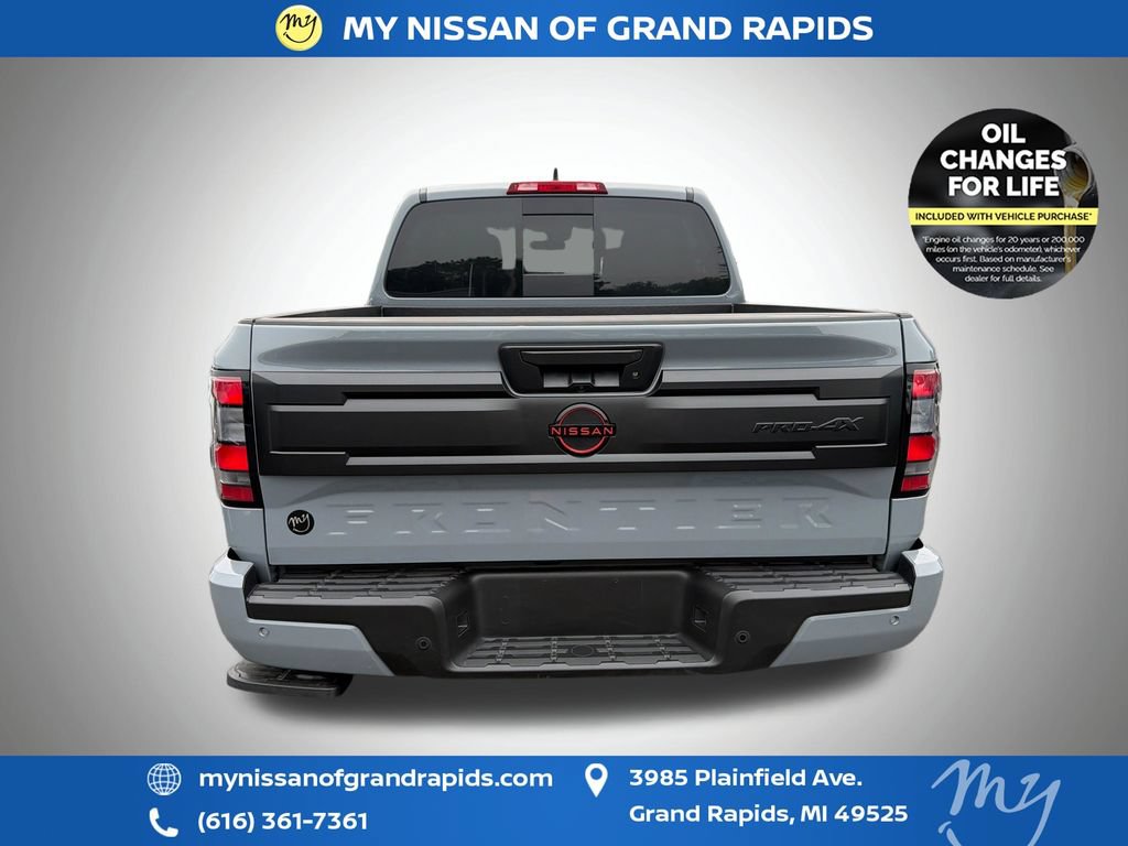Used 2025 Nissan Frontier PRO-4X w/ Interior Protection Package AWD/4WD image 7