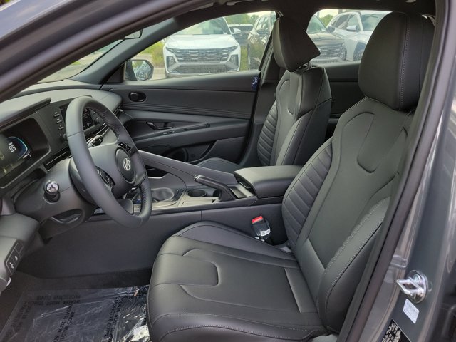 New 2026 Hyundai Elantra SEL Sport FWD image 26