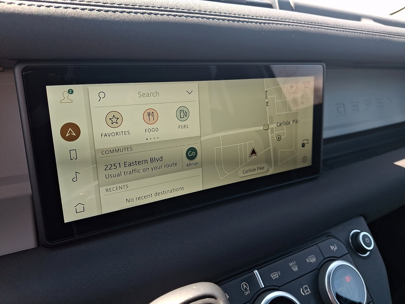 Used 2023 Land Rover Defender 110 SE image 17