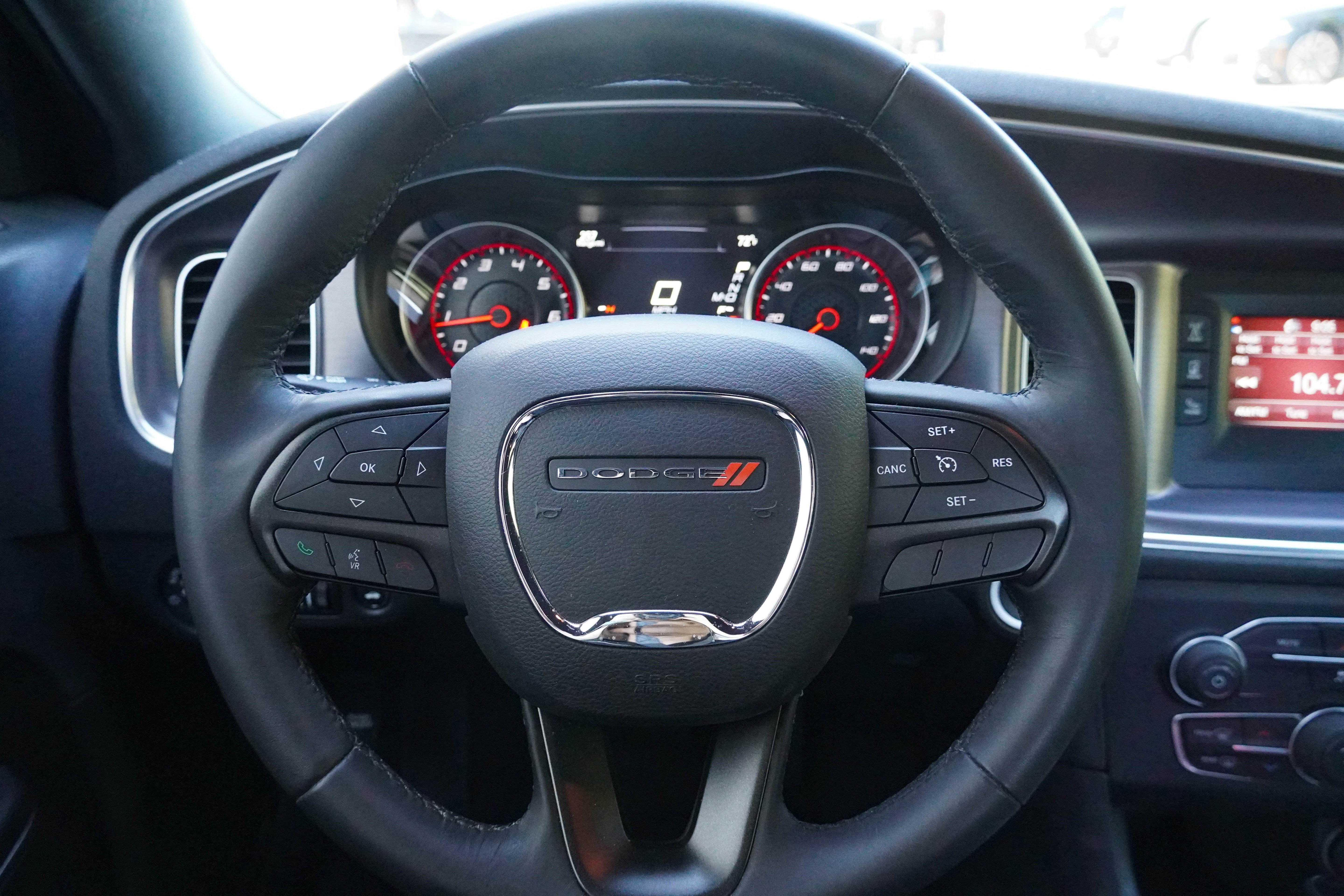 Used 2017 Dodge Charger SE AWD/4WD image 17