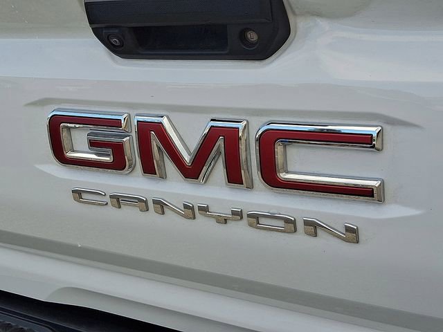 Used 2024 GMC Canyon AT4 image 31