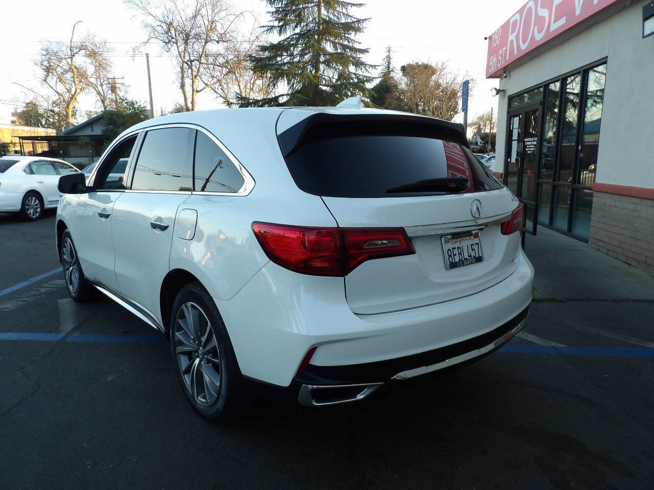 Used 2018 Acura MDX SH-AWD w/ Technology Package image 4