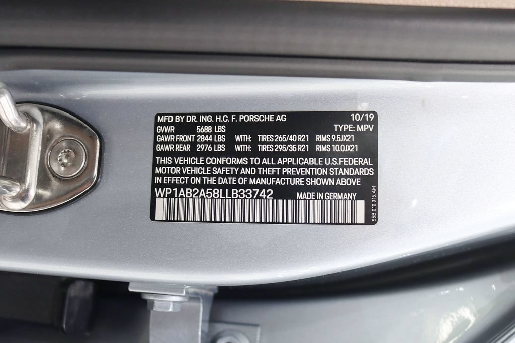 Used 2020 Porsche Macan S AWD/4WD image 38