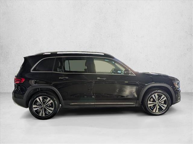 Used 2025 Mercedes-Benz GLB 250 image 7