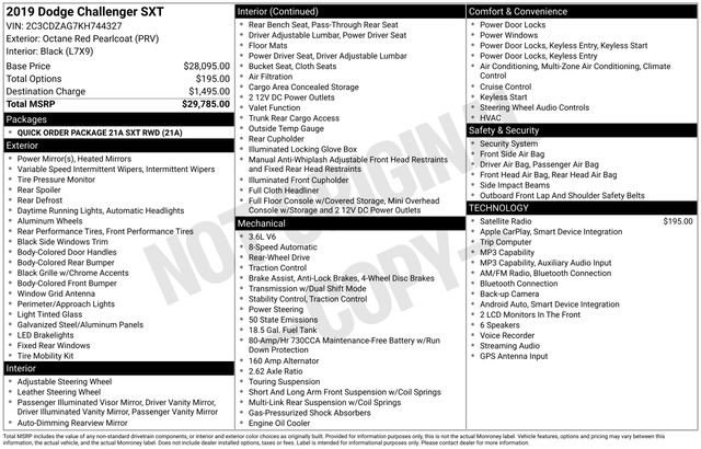 Used 2019 Dodge Challenger SXT RWD image 7