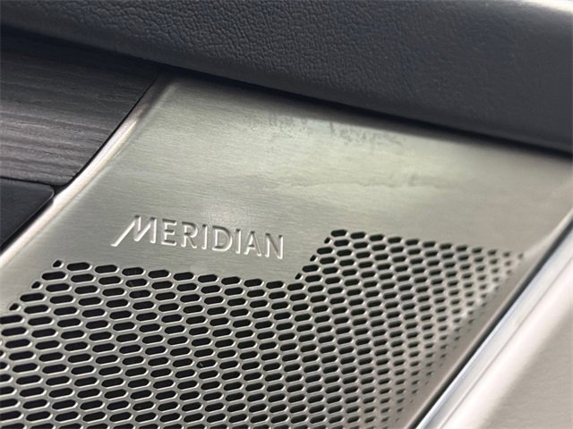 Used 2022 Jaguar F-PACE S image 38