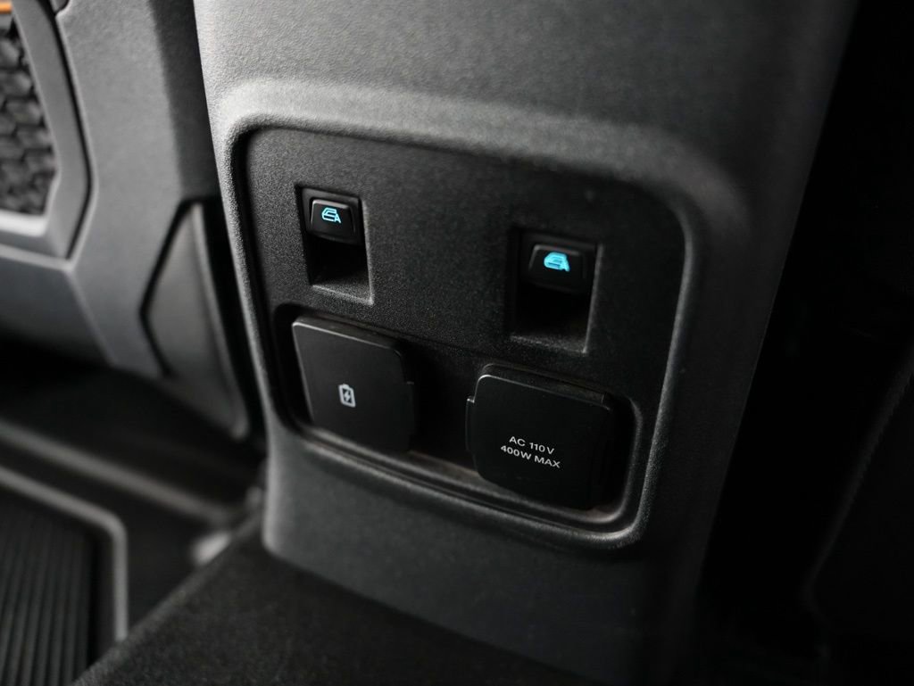 Used 2022 Ford Bronco Badlands image 41