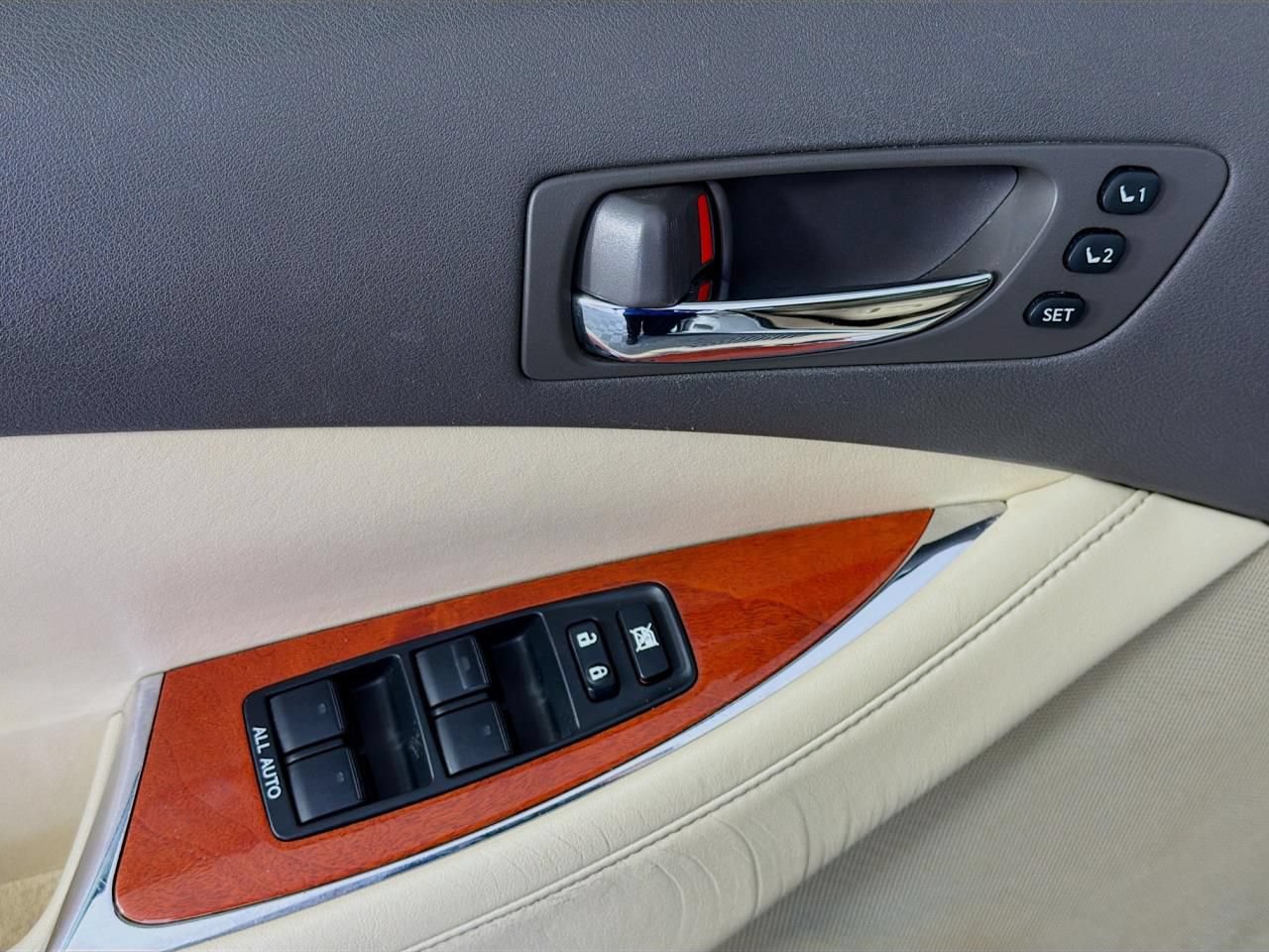 Used 2011 Lexus ES 350 FWD image 20