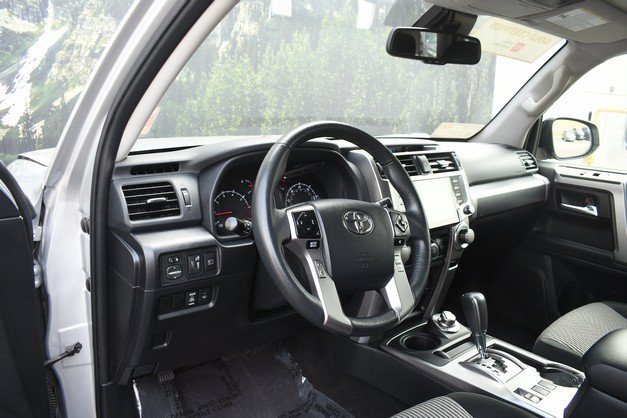 Certified 2024 Toyota 4Runner SR5 AWD/4WD image 14