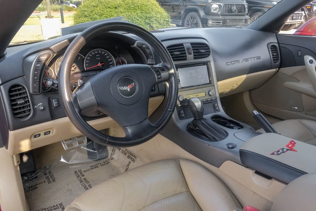Used 2007 Chevrolet Corvette Convertible w/ Preferred Equipment Group RWD image 12