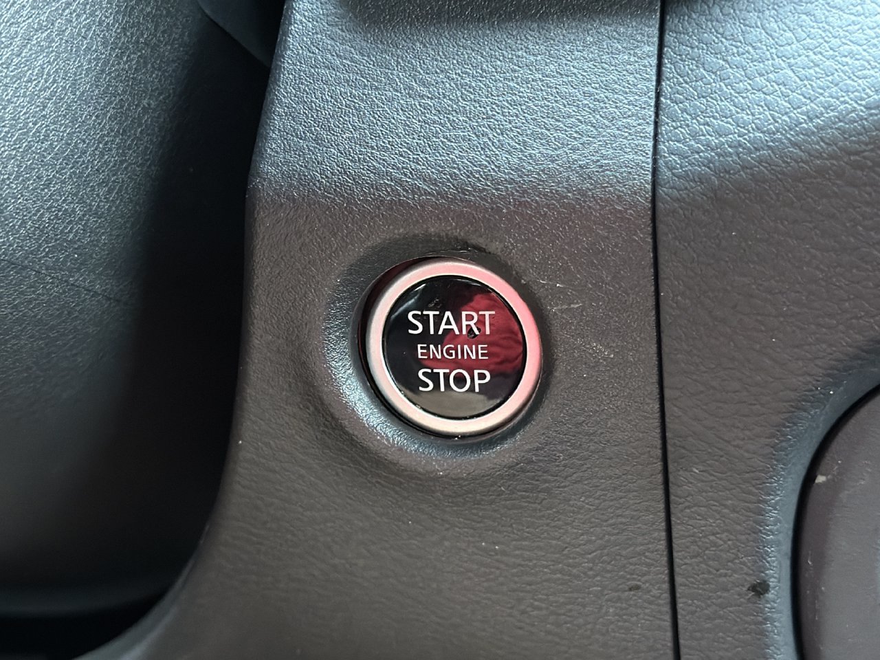 Certified 2024 Nissan Frontier Pro-X RWD image 7