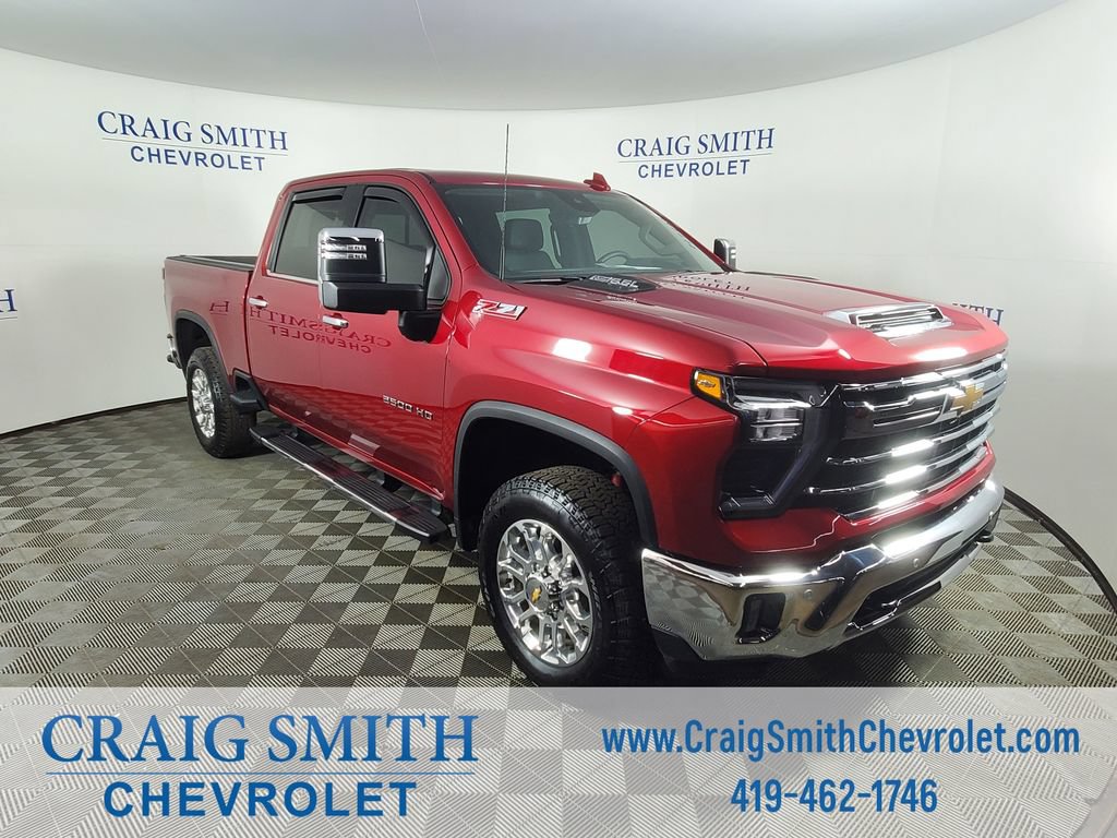 Used 2025 Chevrolet Silverado 2500 LTZ w/ LTZ Plus Package AWD/4WD image 7