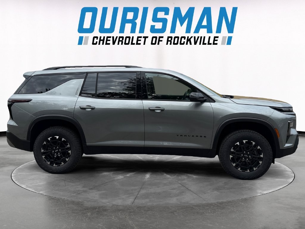New 2027 Chevrolet Traverse Z71 w/ Enhanced Driving Package AWD/4WD image 7