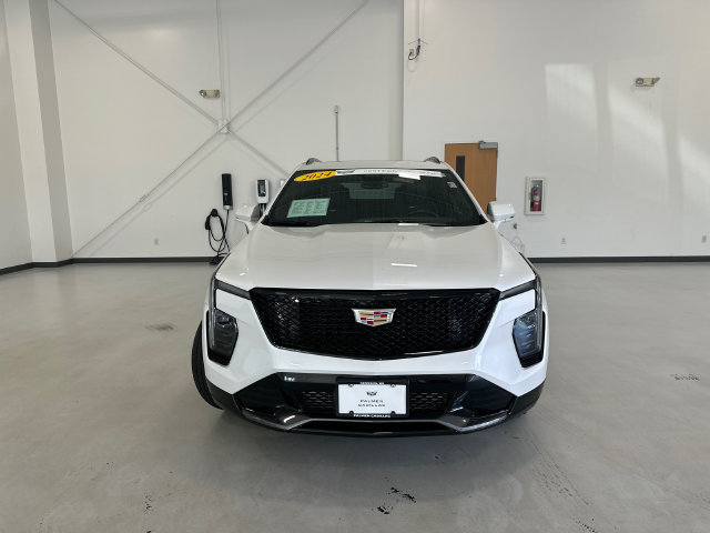 Used 2024 Cadillac XT4 Sport w/ LPO, Floor Liner Package AWD/4WD image 3