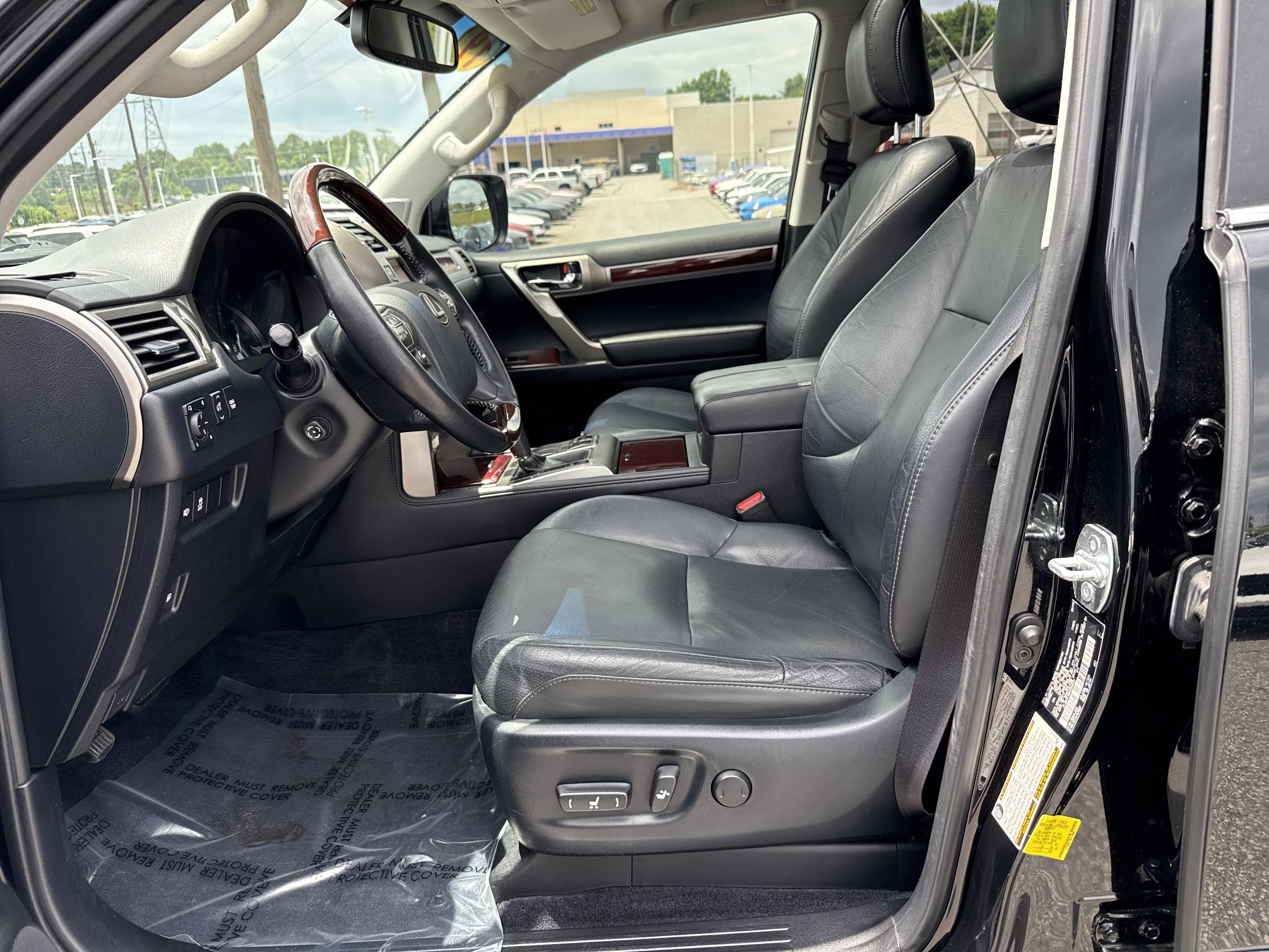 Used 2019 Lexus GX 460 Premium AWD/4WD image 16