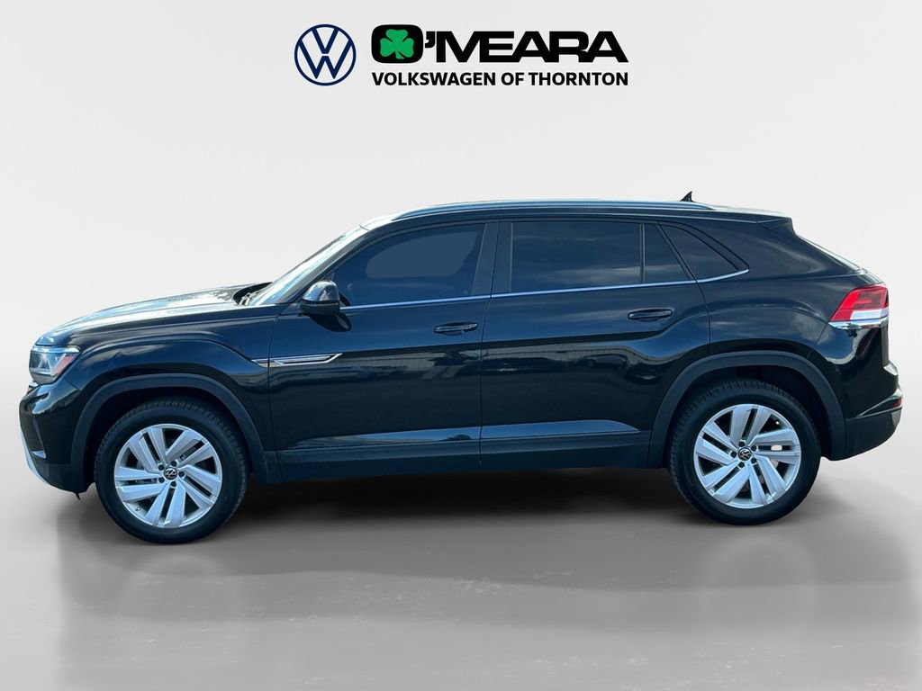 Used 2022 Volkswagen Atlas Cross Sport SE image 2