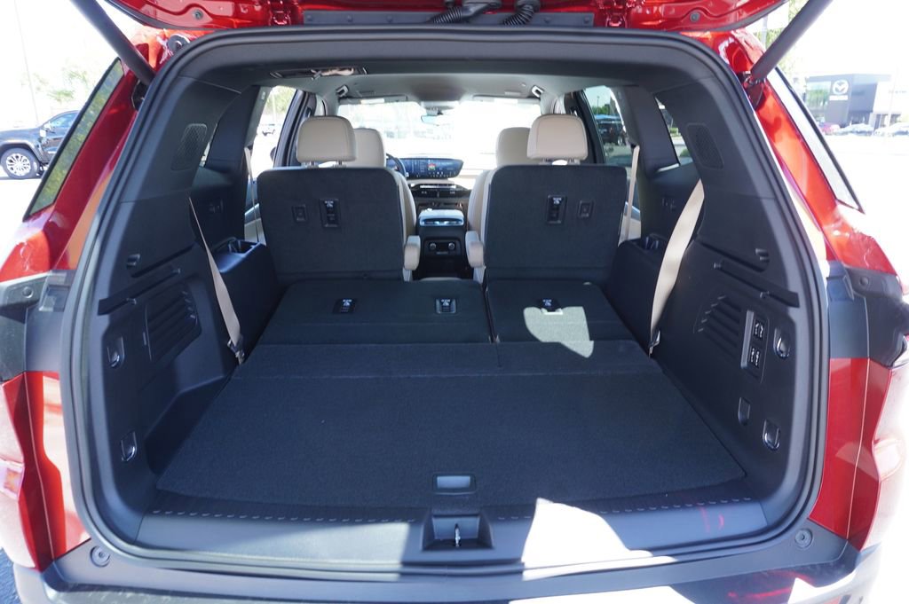 New 2026 Buick Enclave Preferred w/ Power Package image 8