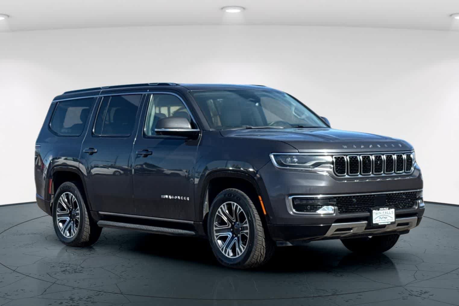 Used 2022 Jeep Wagoneer Series III w/ Convenience Group I AWD/4WD image 5