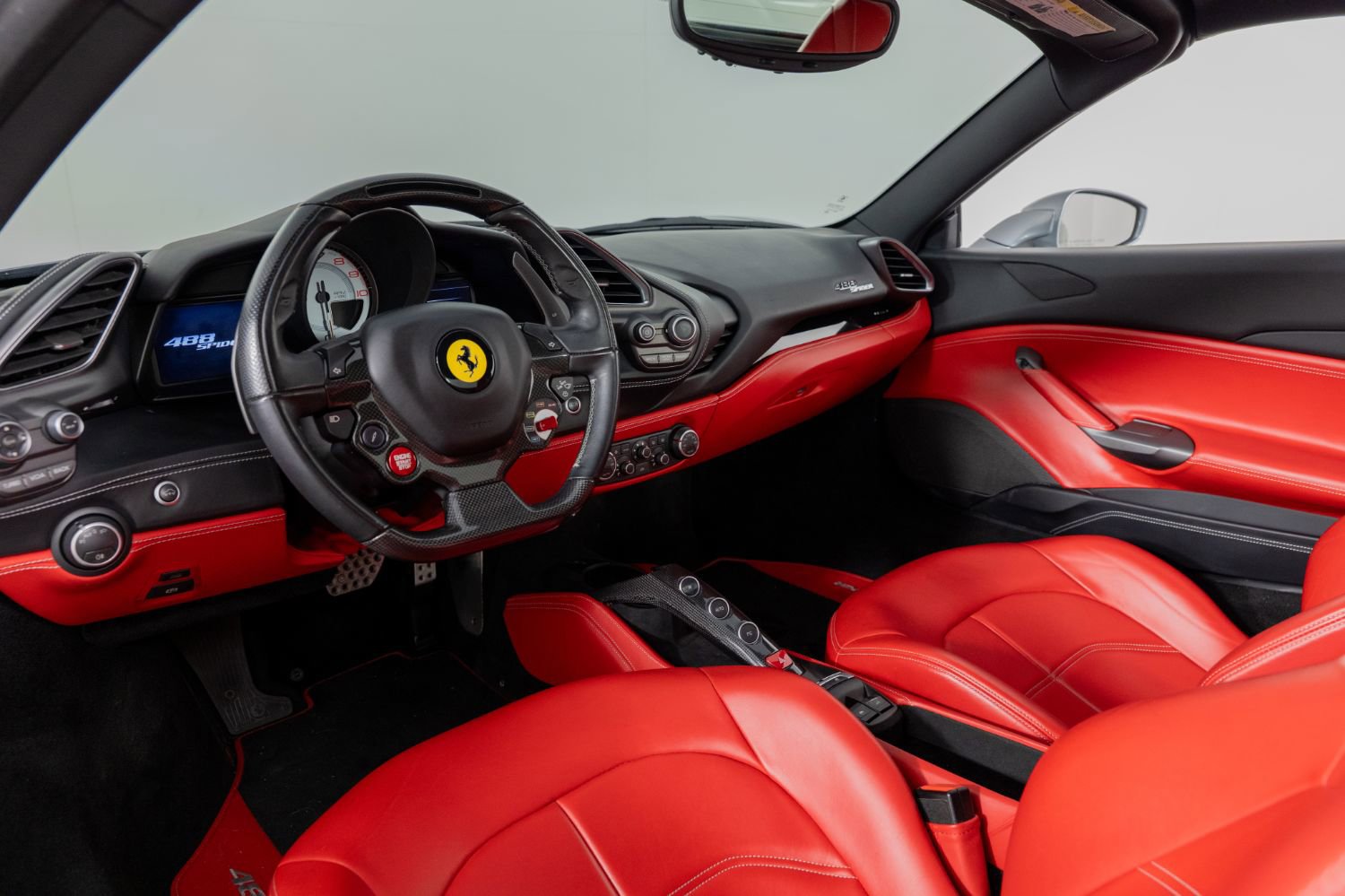 Used 2019 Ferrari 488 Spider image 25