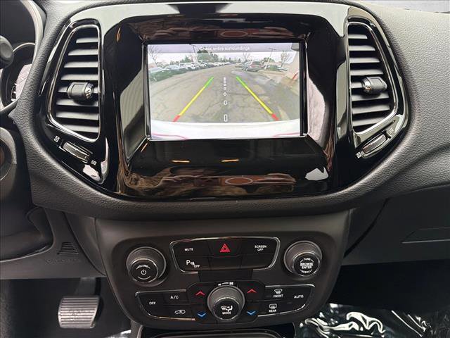 Used 2019 Jeep Compass Altitude image 21