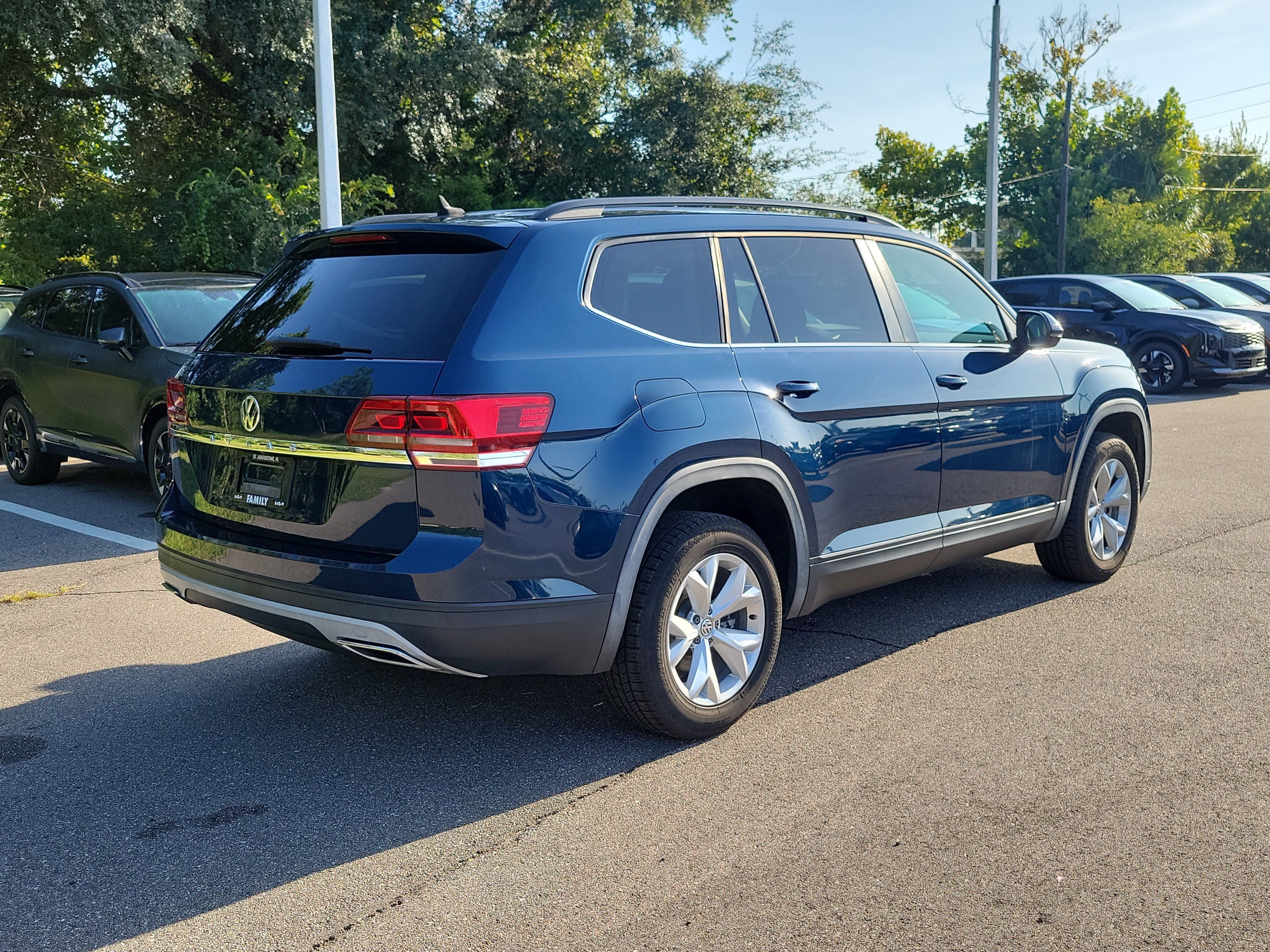 Used 2020 Volkswagen Atlas S FWD image 6