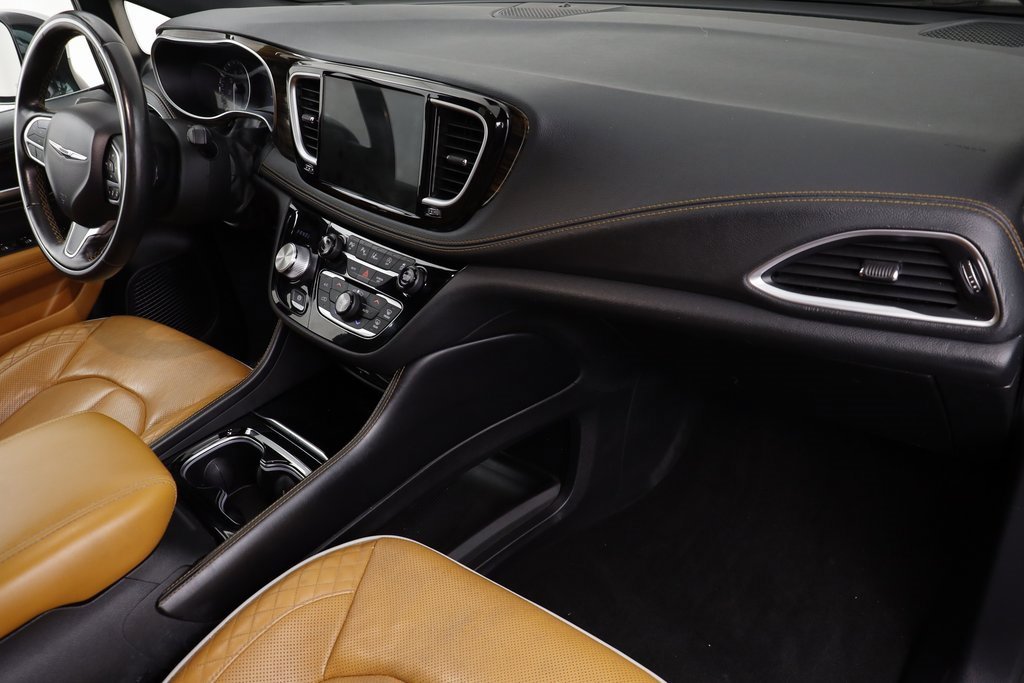 Used 2021 Chrysler Pacifica Pinnacle image 22