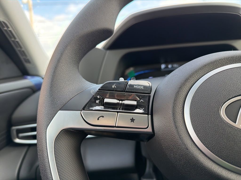 New 2026 Hyundai Elantra SE image 29