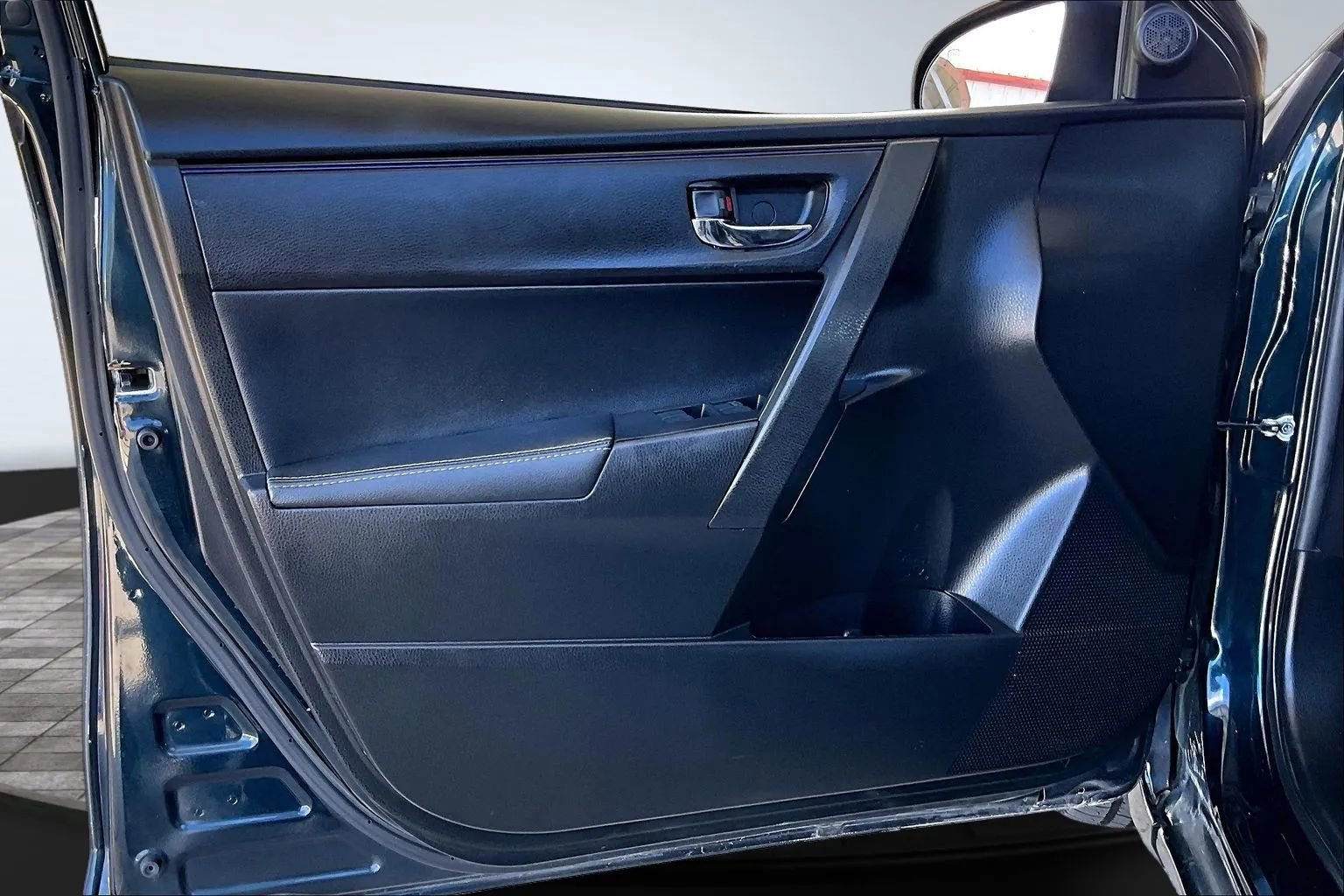 Used 2019 Toyota Corolla SE image 17