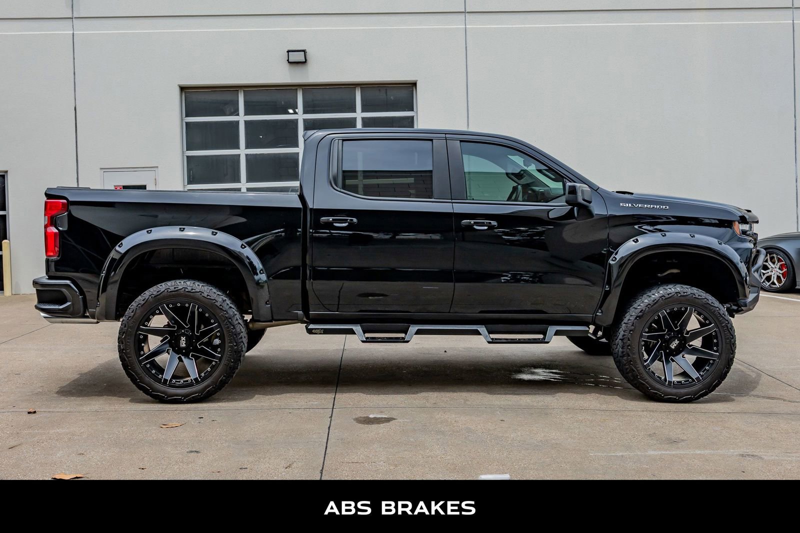 Used 2019 Chevrolet Silverado 1500 RST w/ All-Star Edition AWD/4WD image 10