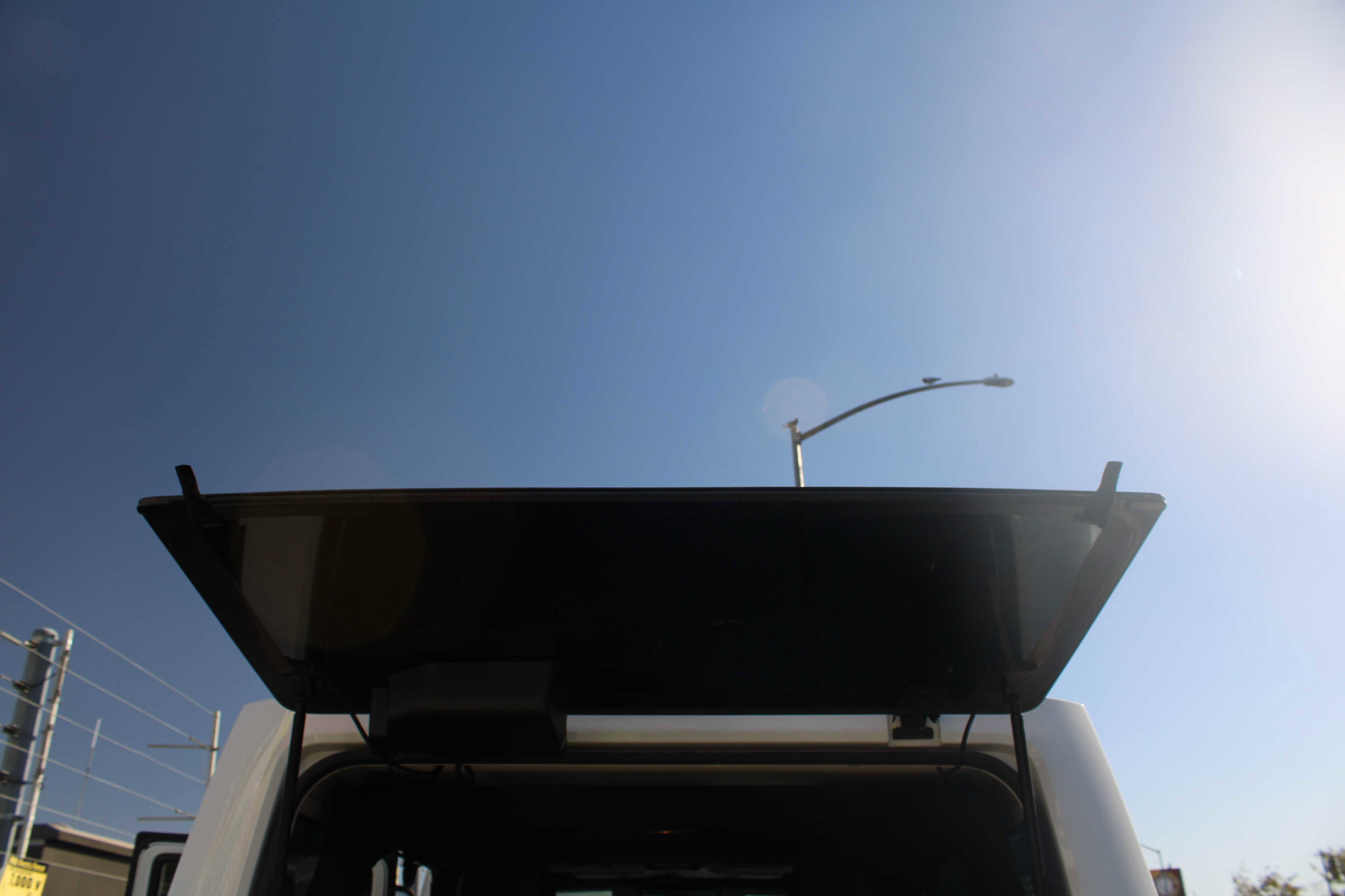 Used 2017 Jeep Wrangler Unlimited Sahara image 19