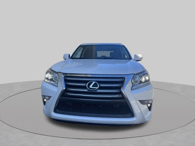 Used 2018 Lexus GX 460 Premium w/ Premium Package AWD/4WD image 2