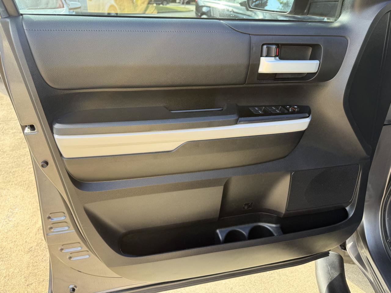 Used 2021 Toyota Tundra SR5 RWD image 15