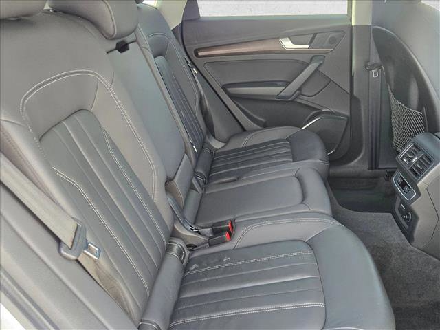 Used 2021 Audi Q5 Premium w/ Convenience Package image 20