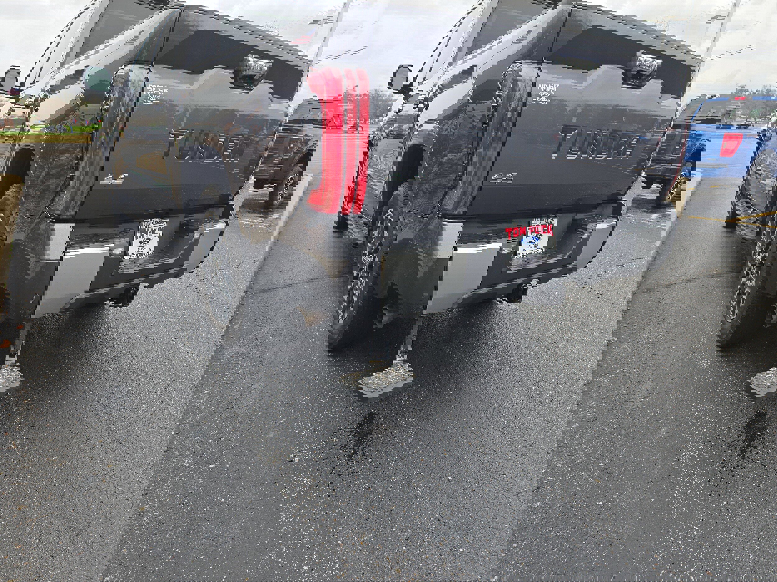 Used 2022 Toyota Tundra Limited image 8