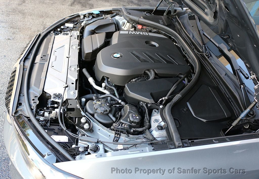 Used 2025 BMW 330i Sedan RWD image 13