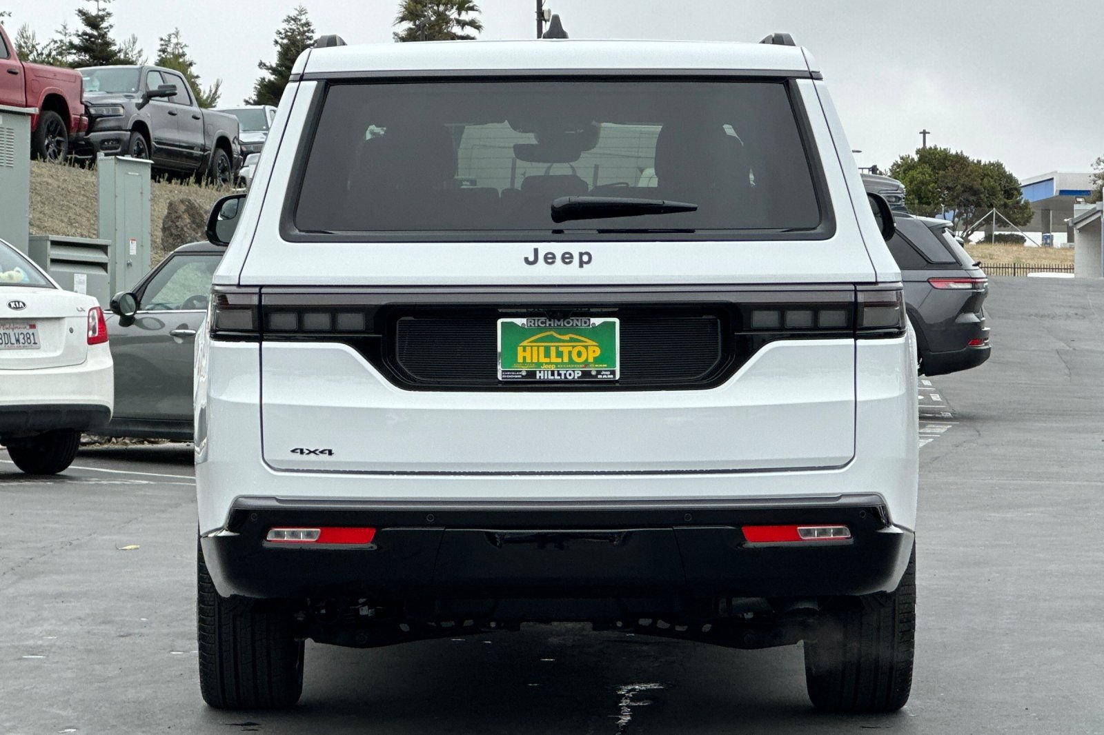 New 2026 Jeep Grand Wagoneer L Summit AWD/4WD image 5