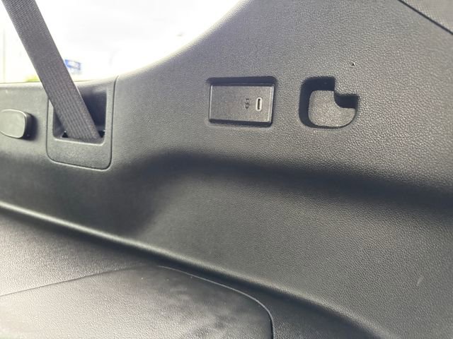 Used 2023 Chevrolet Suburban High Country w/ Premium Package 2 image 35