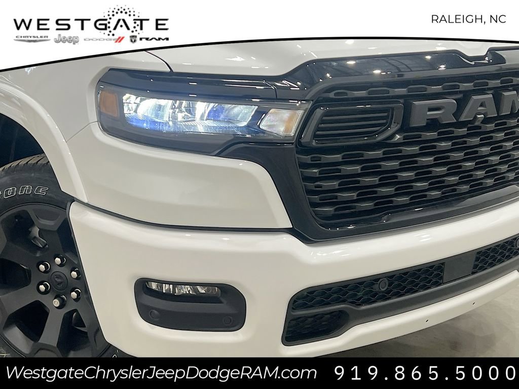 New 2026 RAM 1500 4x4 Crew Cab image 31