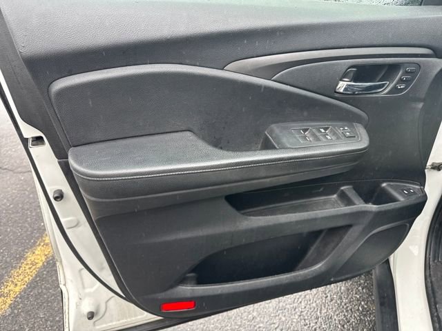 Used 2021 Honda Pilot Special Edition image 17