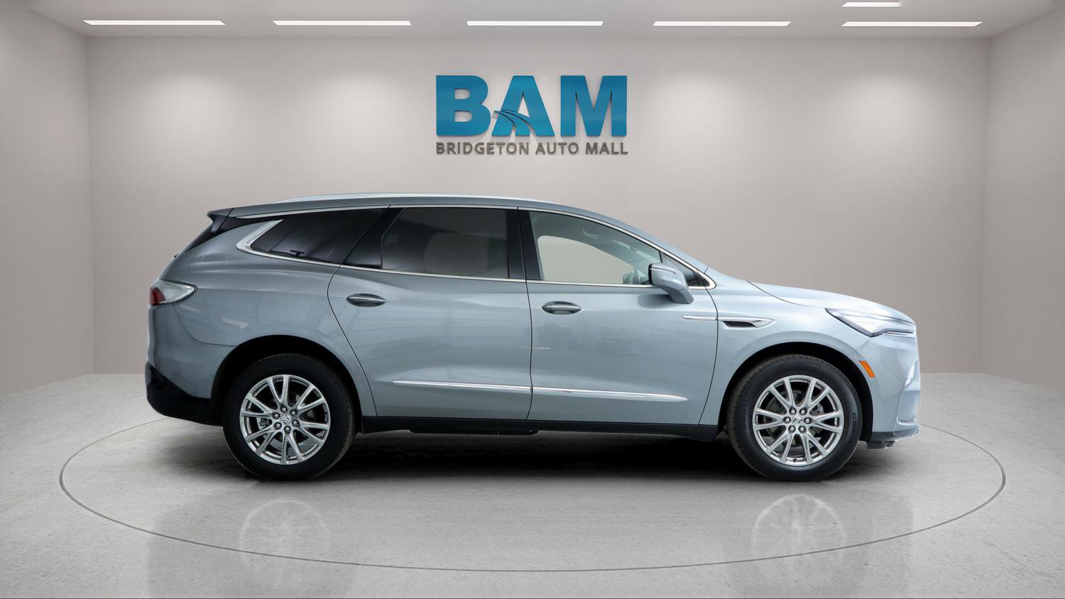 Used 2023 Buick Enclave Essence w/ Experience Buick Package image 8