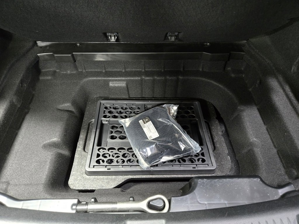 Used 2022 Mercedes-Benz E 350 4MATIC Sedan image 51