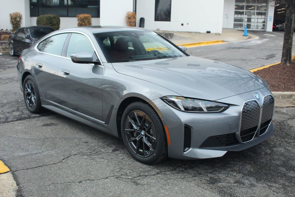 New 2026 BMW i4 xDrive40i w/ Parking Assistance Package AWD/4WD image 1