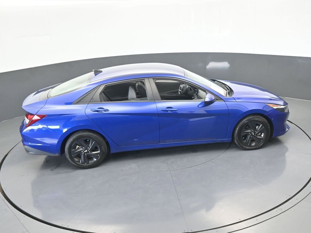 Used 2023 Hyundai Elantra SEL image 52