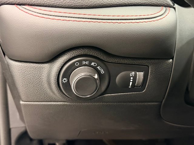 Used 2026 Dodge Durango GT AWD/4WD image 17