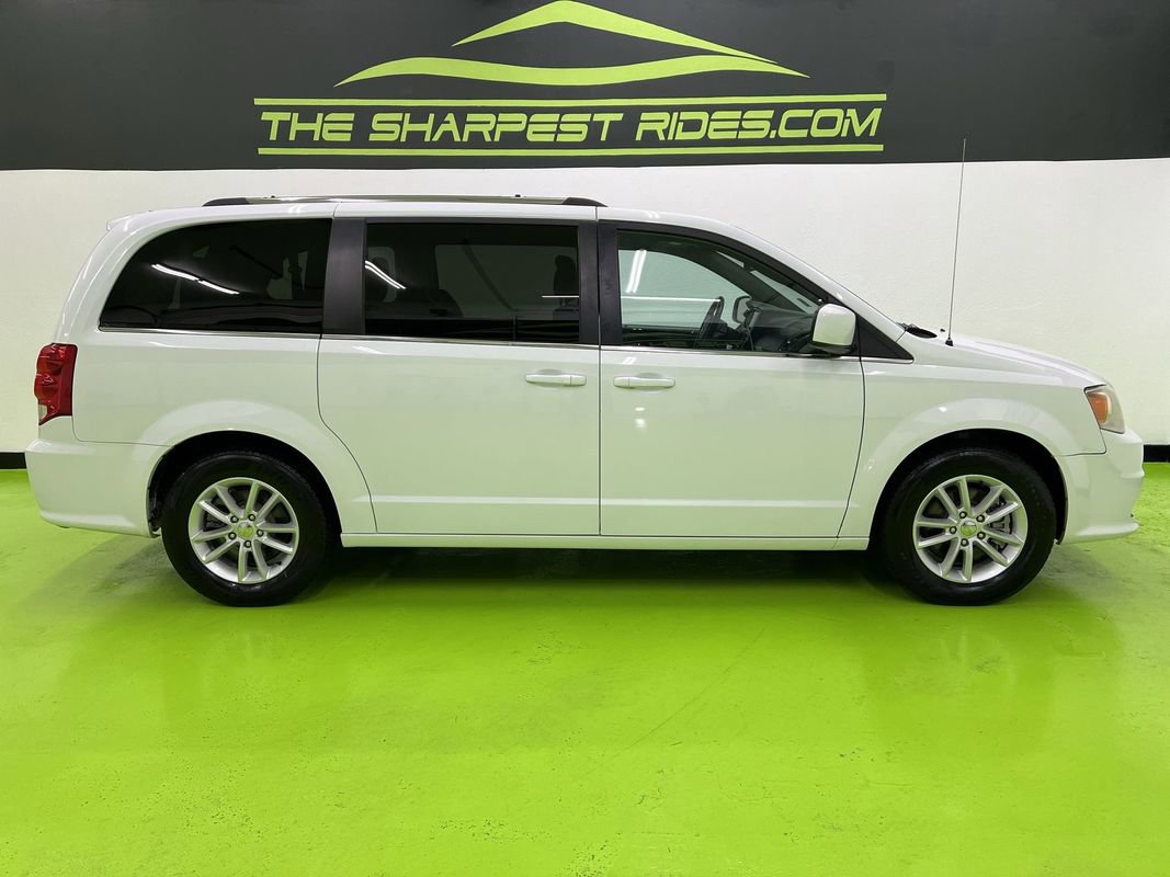 Used 2019 Dodge Grand Caravan SXT FWD image 11