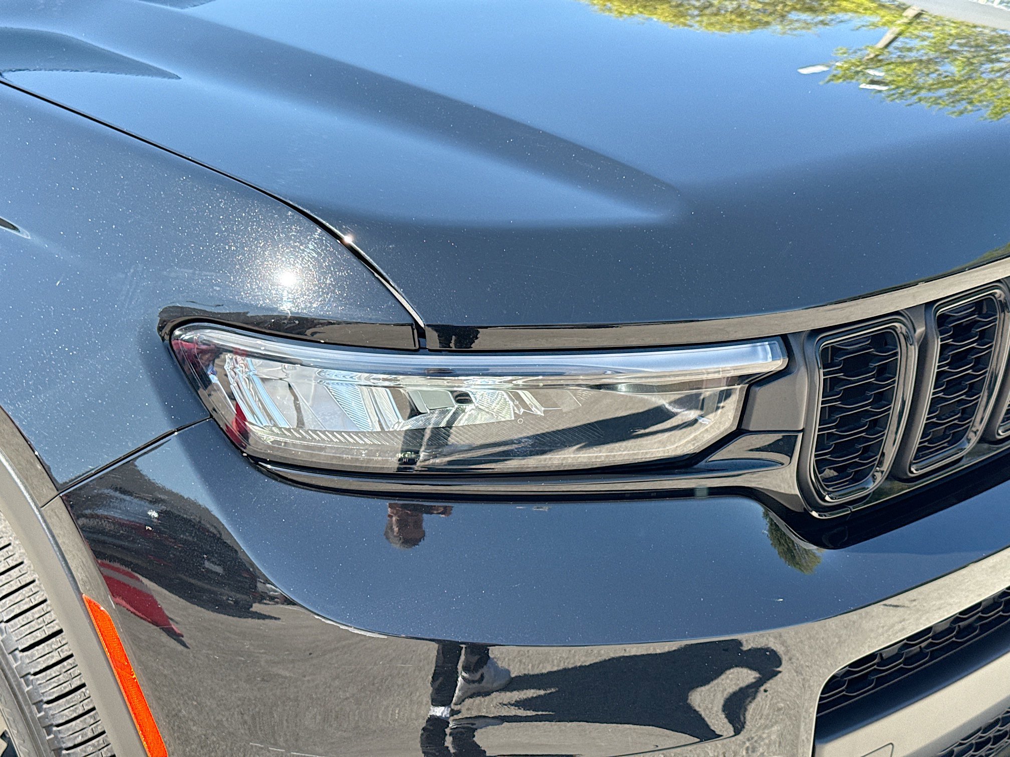 Used 2025 Jeep Grand Cherokee L Limited w/ Black Appearance Package image 36