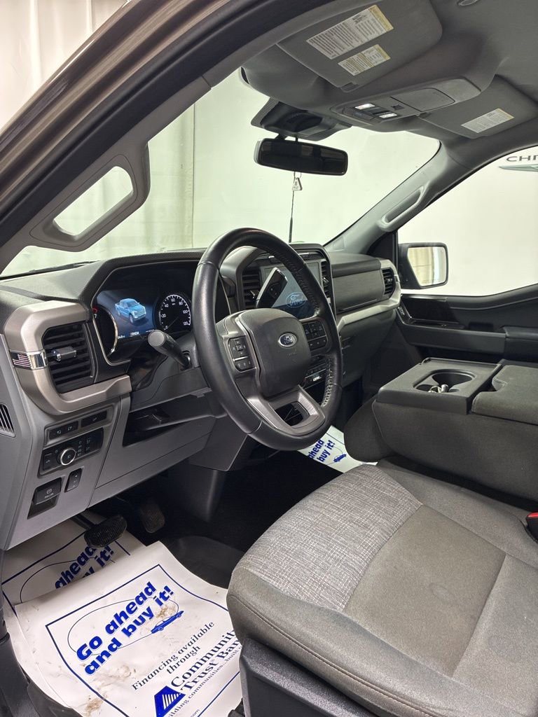 Used 2022 Ford F150 XLT w/ Equipment Group 302A High image 12