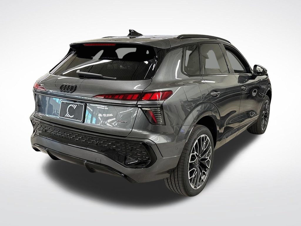 New 2026 Audi Q3 quattro 2.0T AWD/4WD image 5