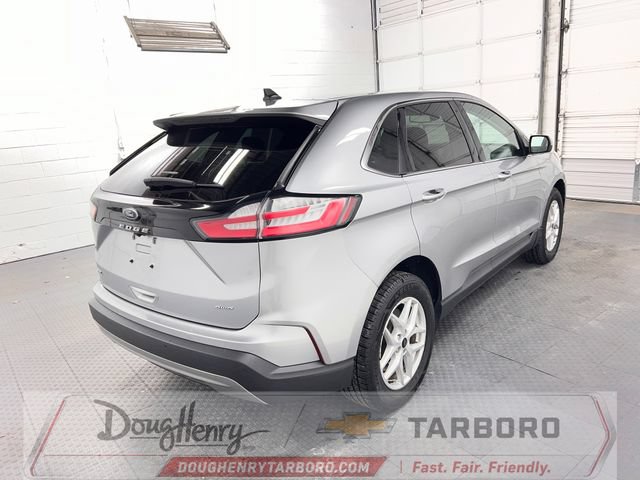 Used 2023 Ford Edge SEL AWD/4WD image 9